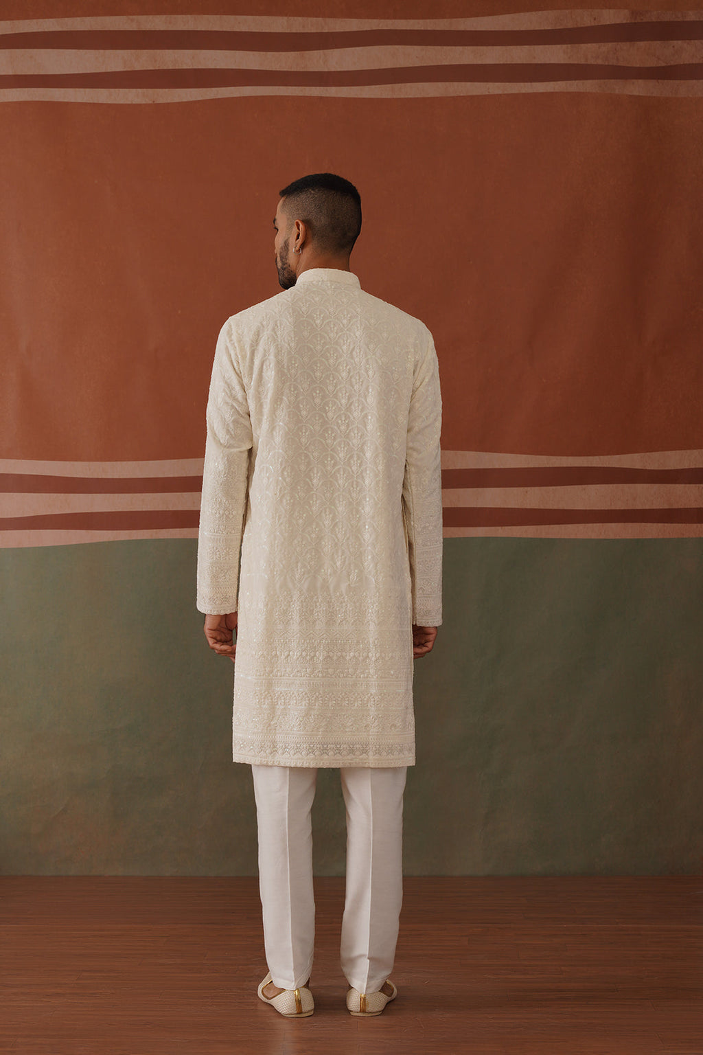 Nivan - Ivory Embroidered Kurta Trouser Set With Dupatta