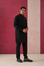 Nikunjya- Embroidered Short Kurta