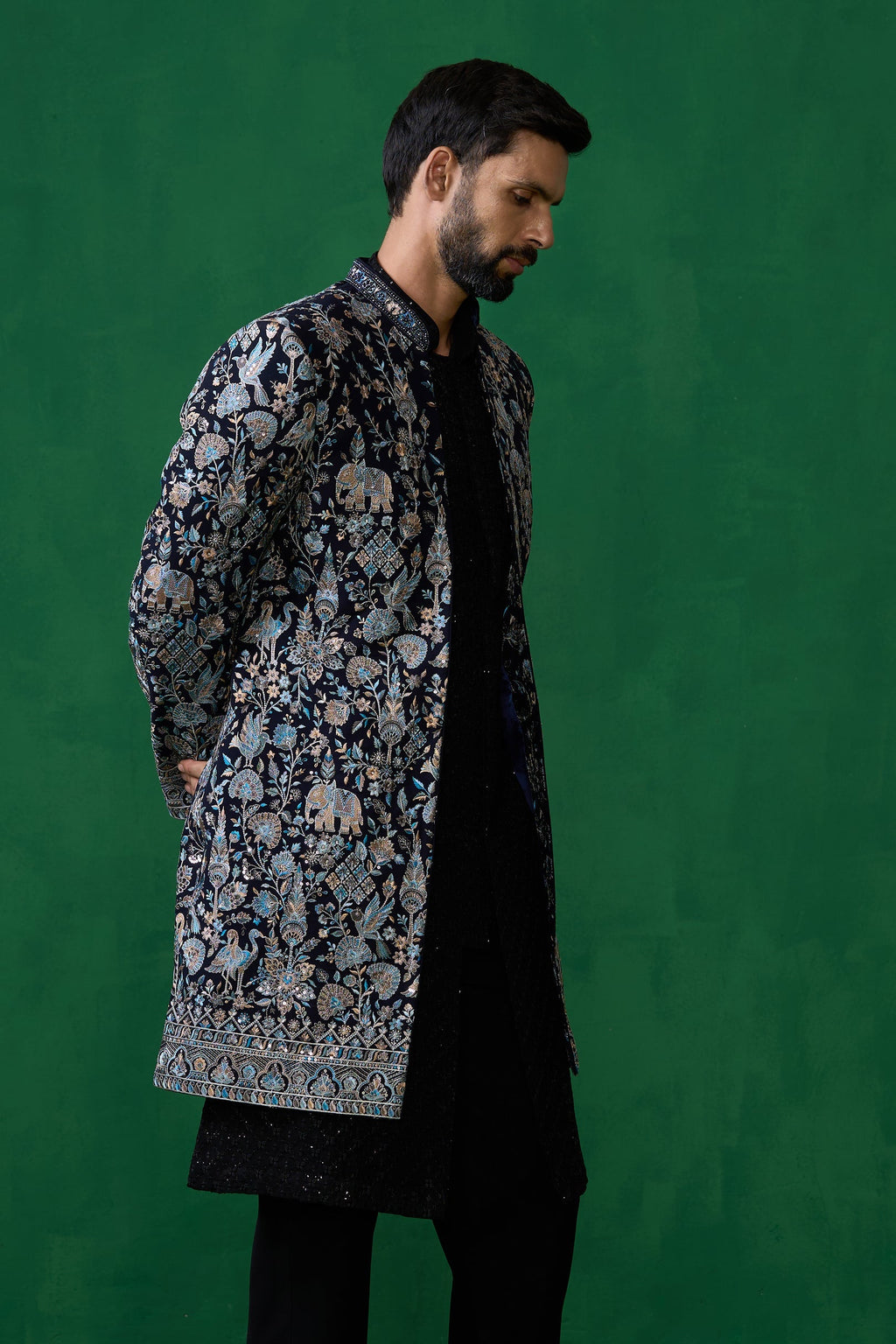 ASHNEER GROVER IN GARDEN NAVY BLUE INDOWESTERN SET