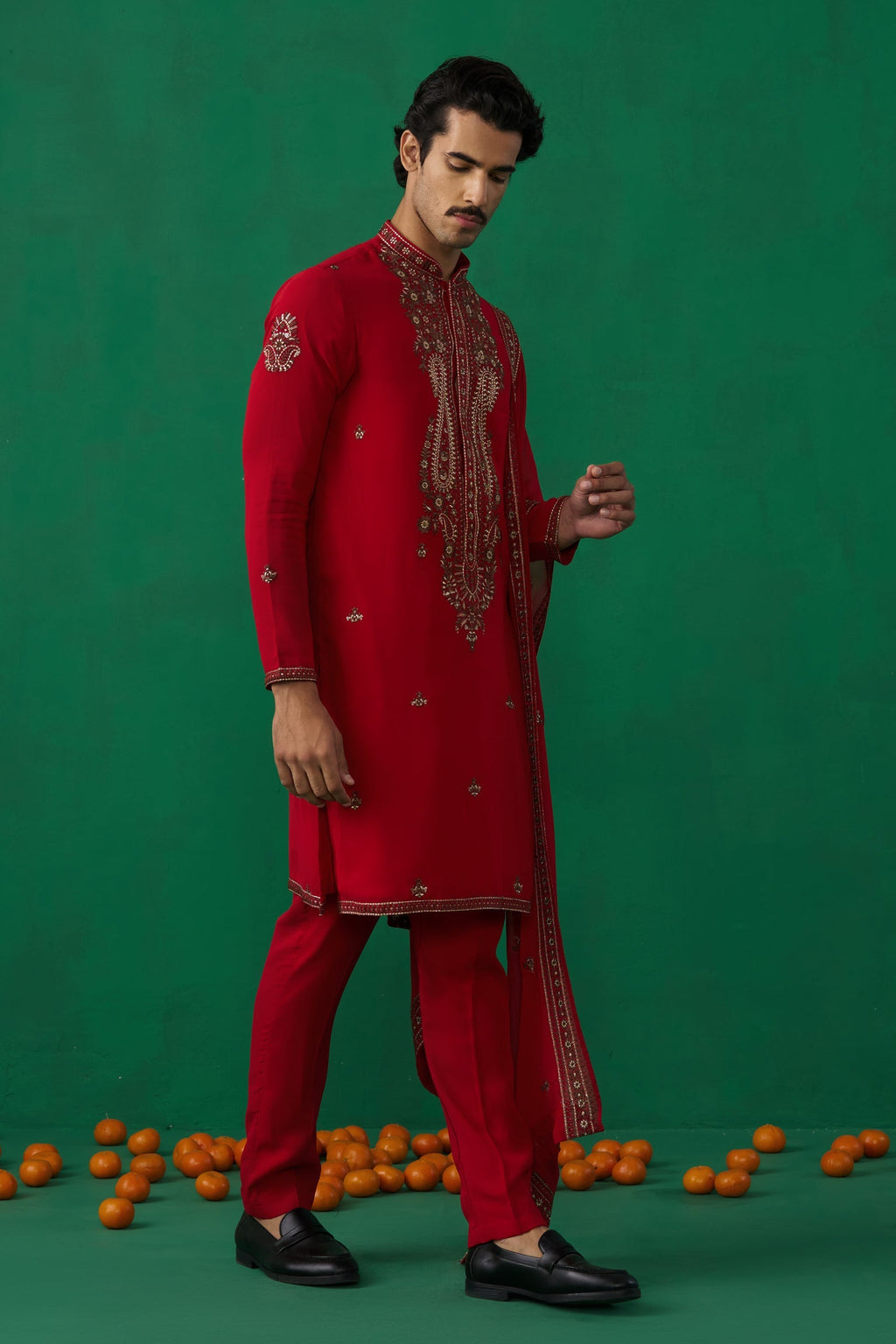 Parthiv Gohil IN ARABIC RED KURTA SET