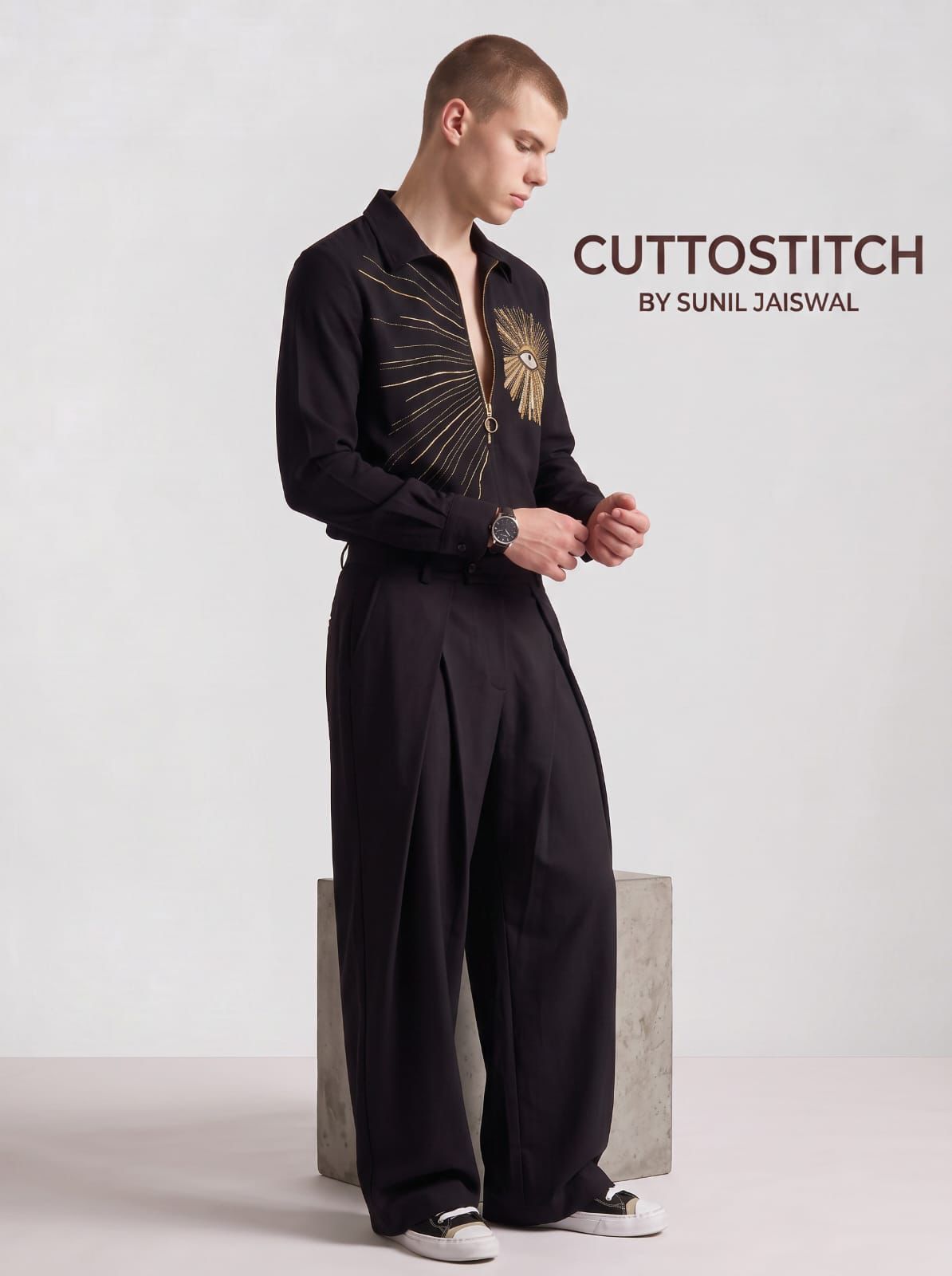 The Divine Gaze Zip-Shirt